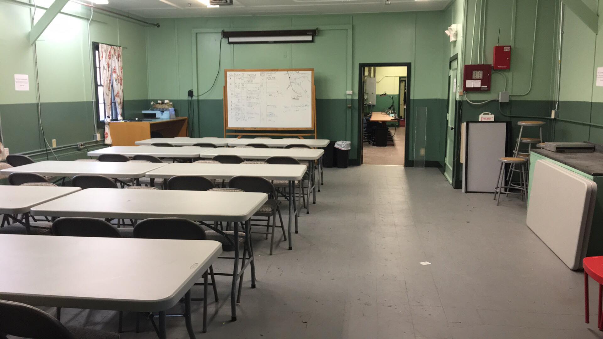 Picture of the CDL Classroom