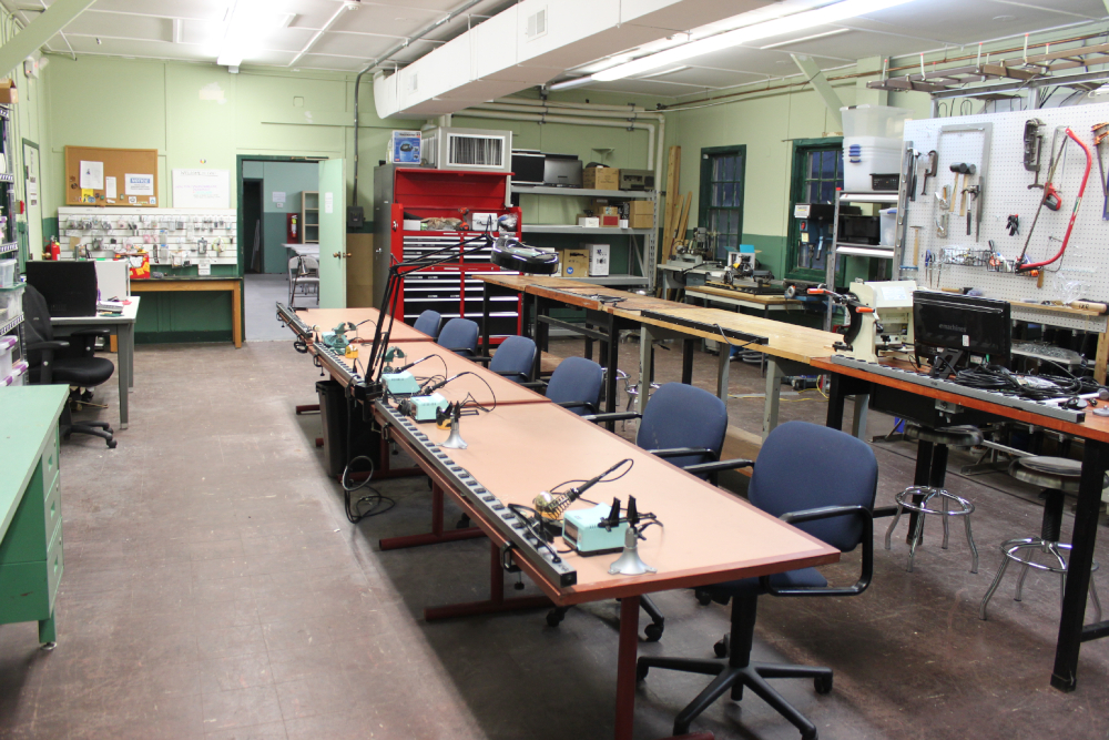 Picture of CDL/IXR Lab